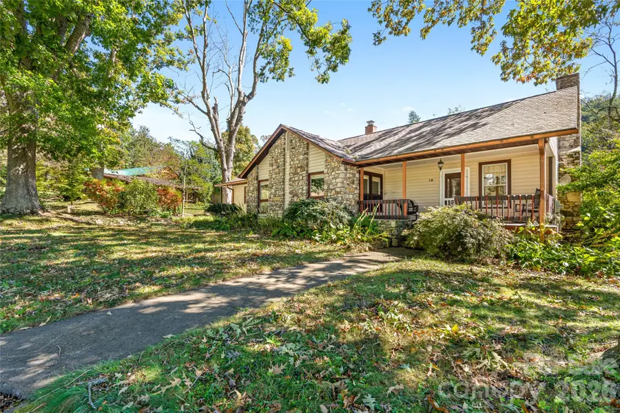 18 Mission Lane, Fairview, NC 28730 - #2