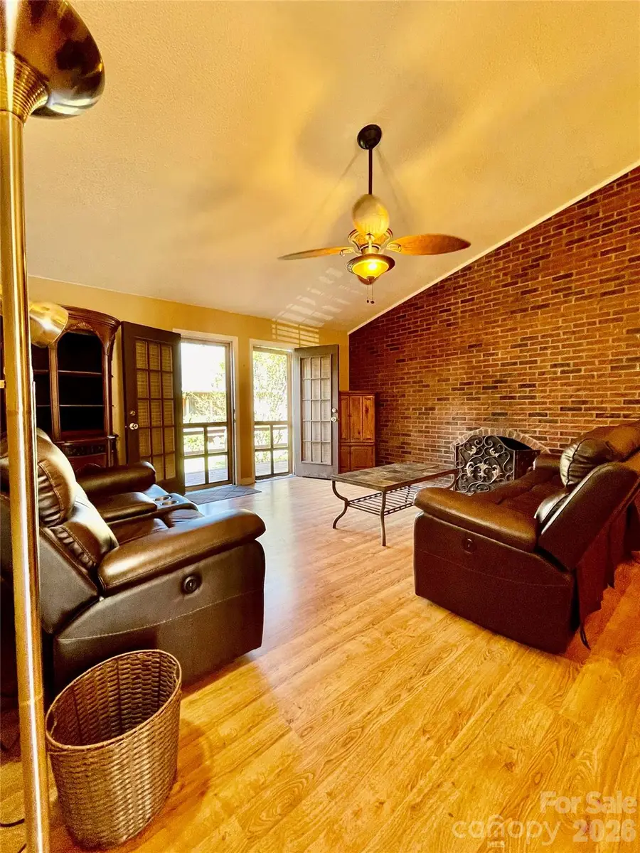 1300 Larchmont Place #701, Salisbury, NC 28144 - #3