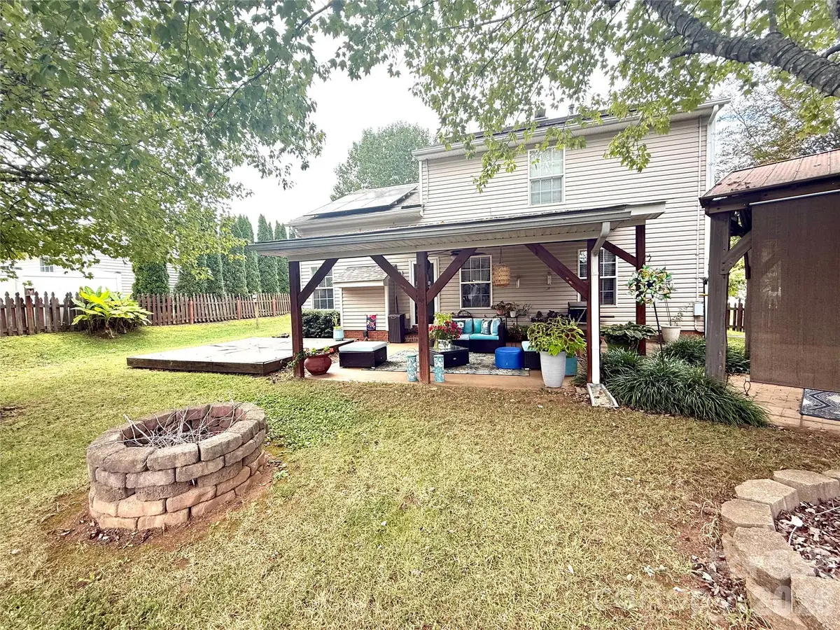 1969 8th Street Lane Se, Hickory, NC 28602 - #1
