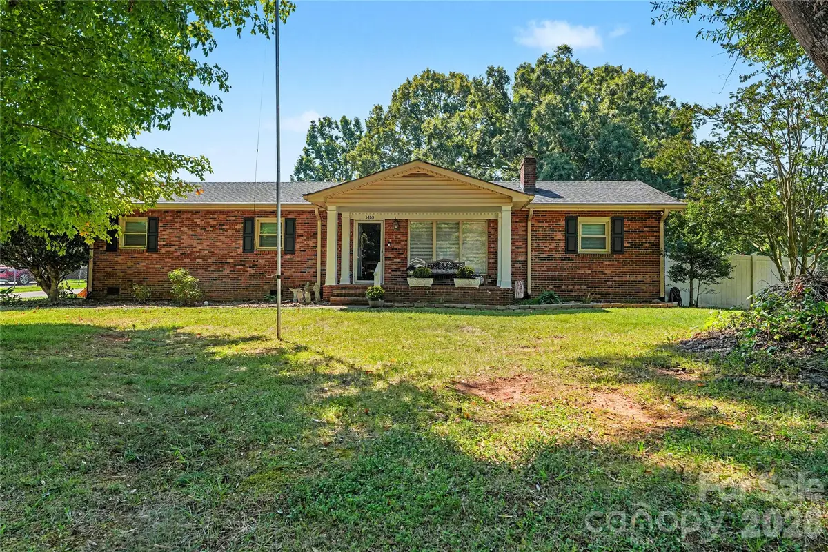 1410 36th Avenue Drive Ne, Hickory, NC 28601 - #1