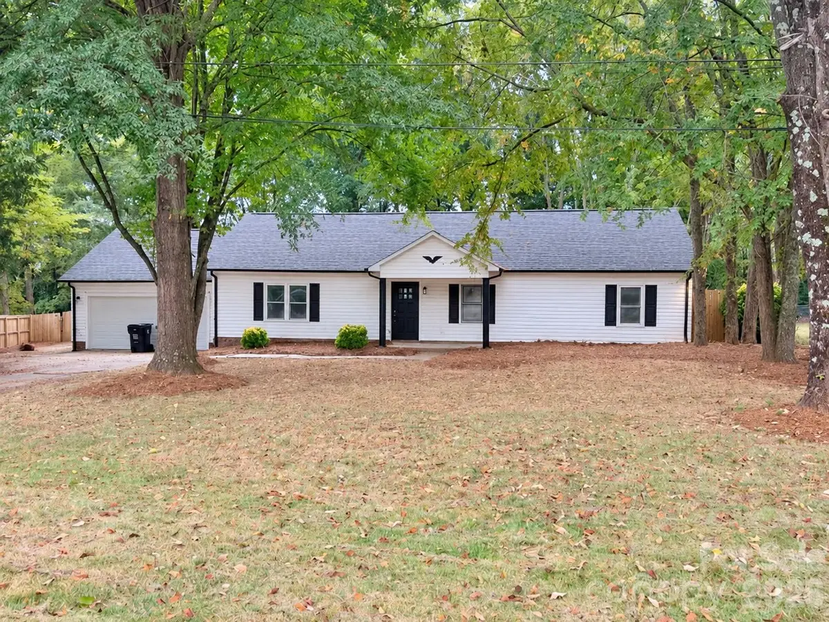 3758 Fieldcrest Circle Nw, Concord, NC 28027 - #1