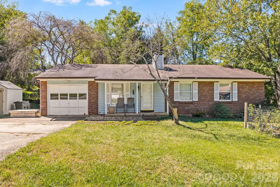 38 Clovernook Drive, Arden, NC 28704 - #2