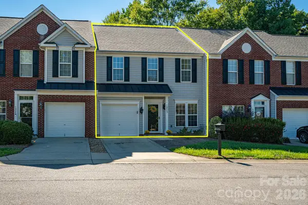 7904 Mariners Pointe Circle, Denver, NC 28037