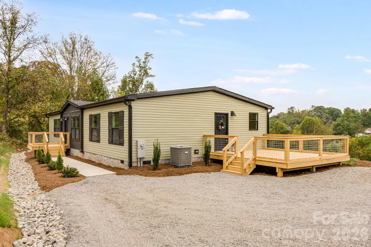 823 Jupiter Road, Weaverville, NC 28787 - #1