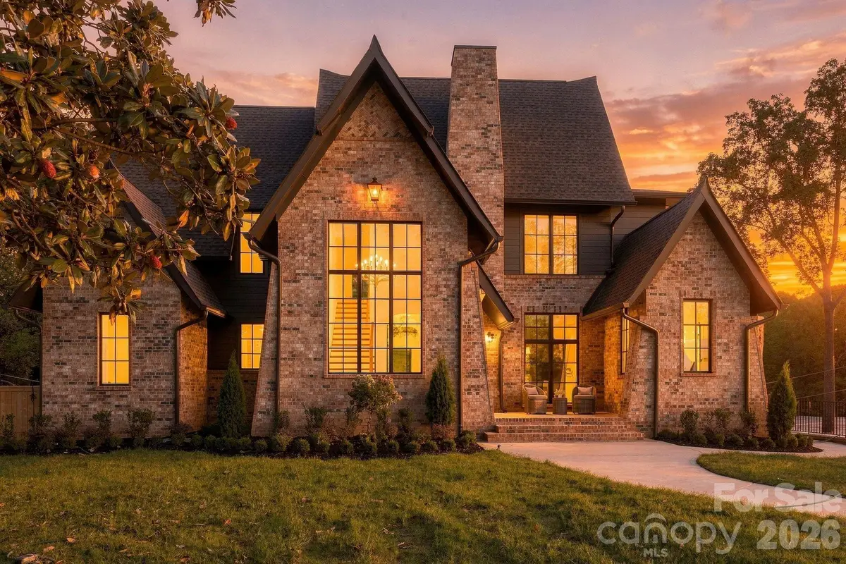 122 Lansdowne Road, Charlotte, NC 28270 - #1