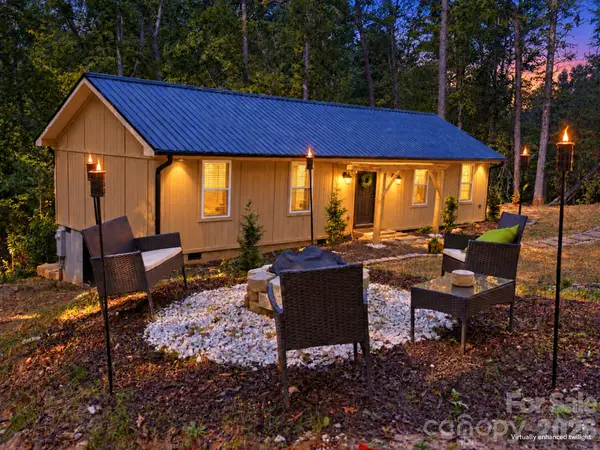257 Roadrunner Circle, Lake Lure, NC 28746