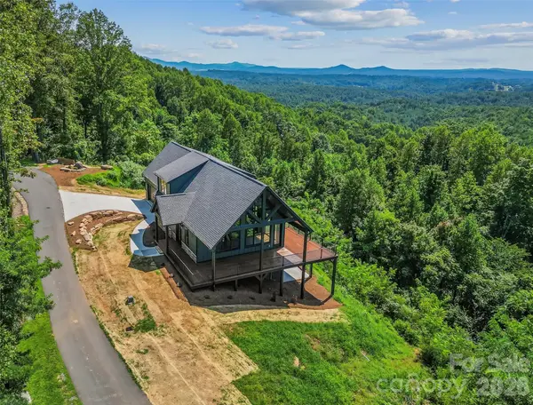 4898 Soaring Top Lane, Lenoir, NC 28645
