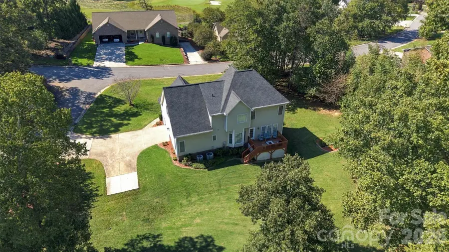 4858 Elmhurst Drive Ne, Hickory, NC 28601 - #2