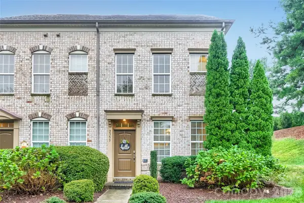 2355 Donnington Lane Nw, Concord, NC 28027