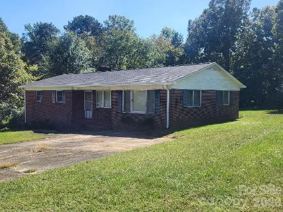 102 Garrison Drive, Morganton, NC 28655