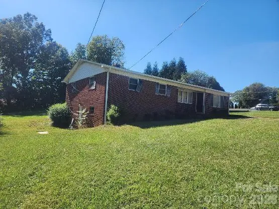102 Garrison Drive, Morganton, NC 28655 - #2