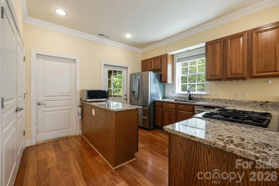 28 Trafalgar Circle, Asheville, NC 28805 - #3