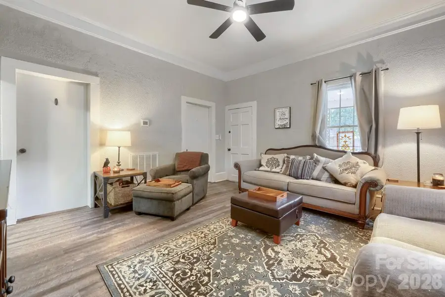 712 Baker Street, Kannapolis, NC 28081 - #2