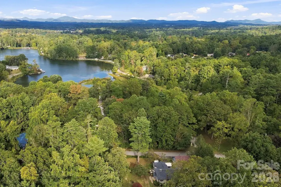 2004 Old South Carolina Avenue, Hendersonville, NC 28739 - #3