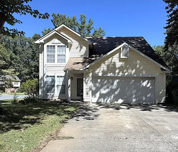 6844 Shiloh Ridge Lane, Charlotte, NC 28212
