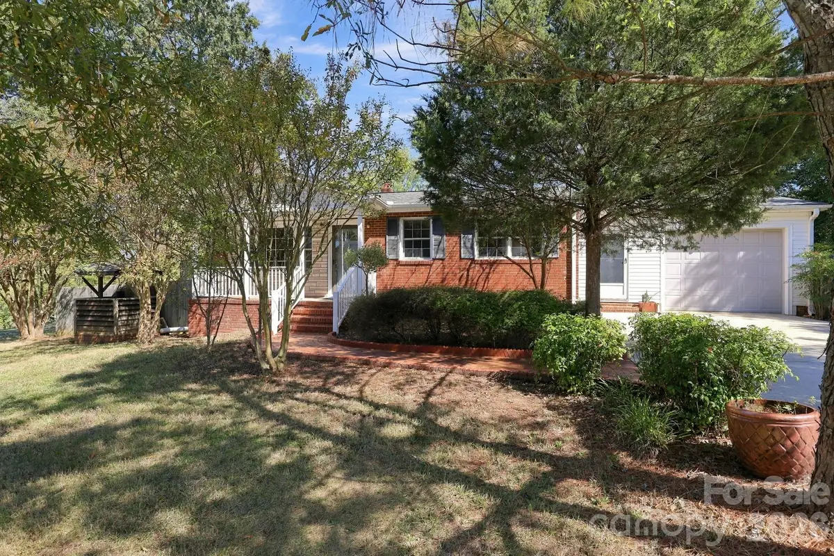 120 Glenwood Drive Sw, Concord, NC 28025 - #1