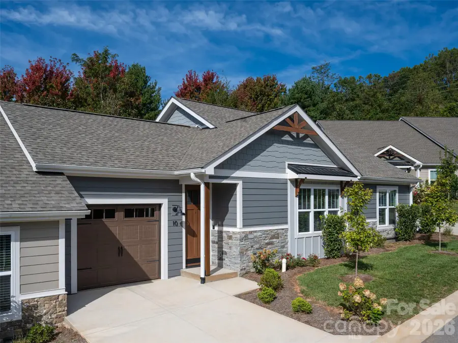 10 Heartleaf Circle, Arden, NC 28704 - #2