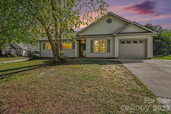 1279 Willowbreeze Drive, Concord, NC 28025