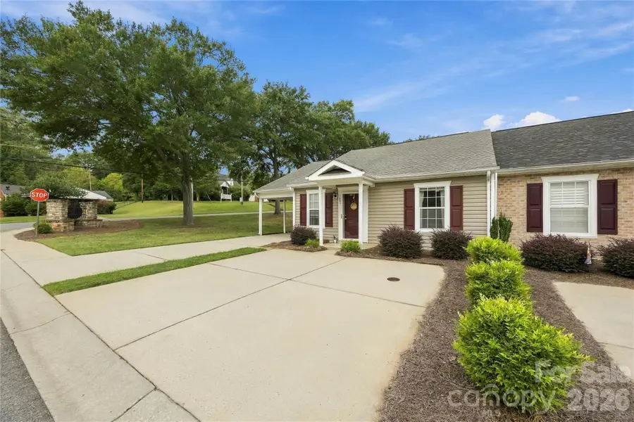 1001 Old Chestnut Way, Cramerton, NC 28032 - #3
