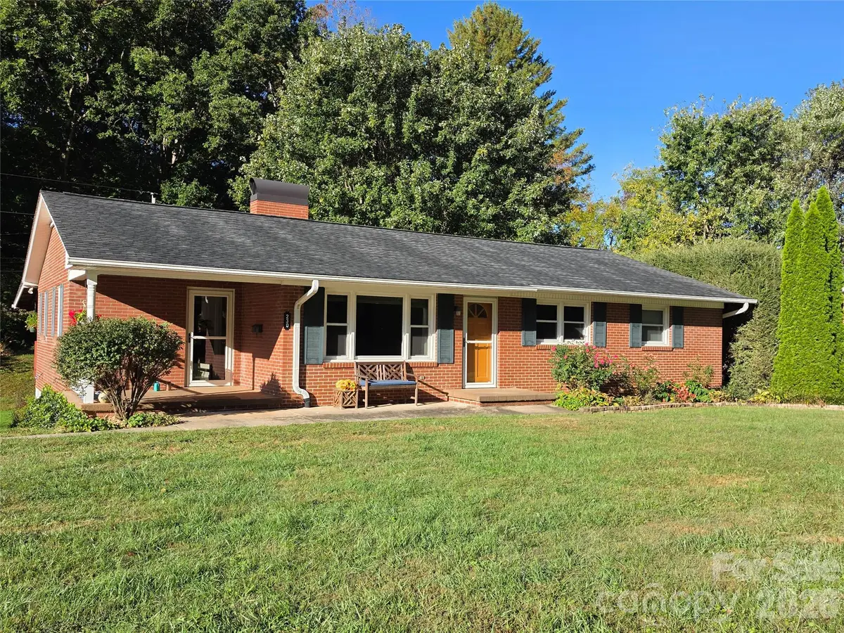 230 Rhoda Street, Canton, NC 28716 - #1
