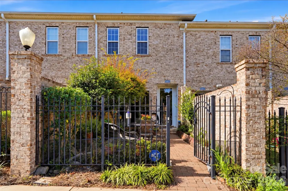 427 Dumbarton Street Nw #4, Concord, NC 28027 - #1