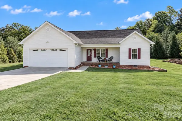 138 Westhaven Drive, Statesville, NC 28625