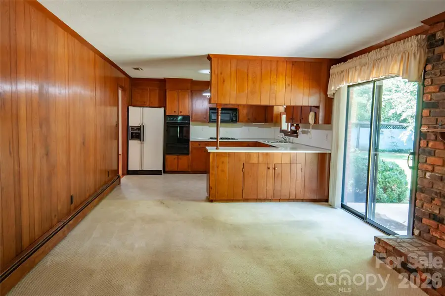 2607 Montgomery Drive, Statesville, NC 28625 - #2