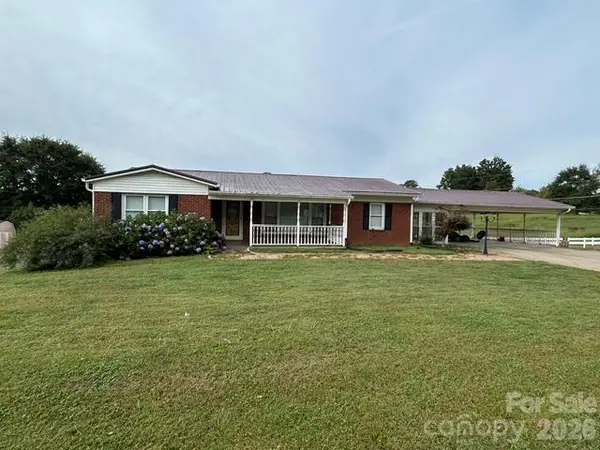 292 Old Henrietta Road, Forest City, NC 28043