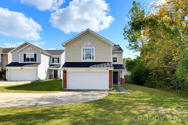 2727 Valley Court, Charlotte, NC 28273