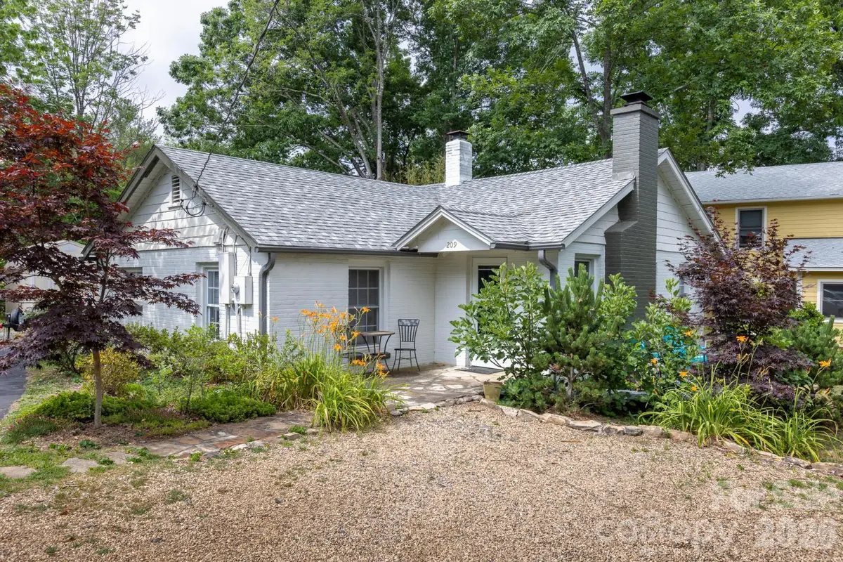 209 Old Haw Creek Road, Asheville, NC 28805 - #1
