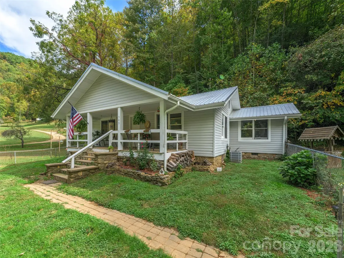 589 Little East Fork Road, Canton, NC 28716 - #1