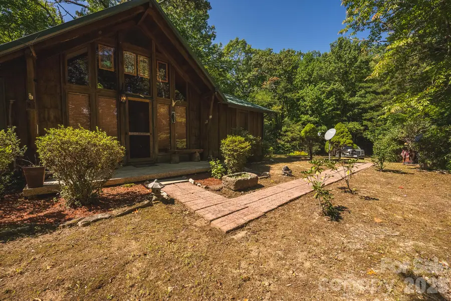 401 Shady Drive, Collettsville, NC 28611 - #2