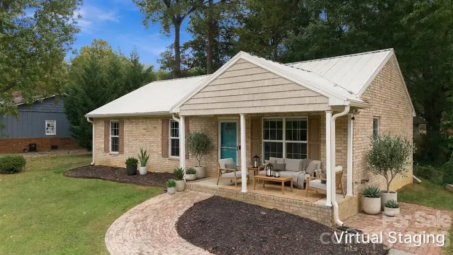 203 Crestview Drive, Thomasville, NC 27360 - #3