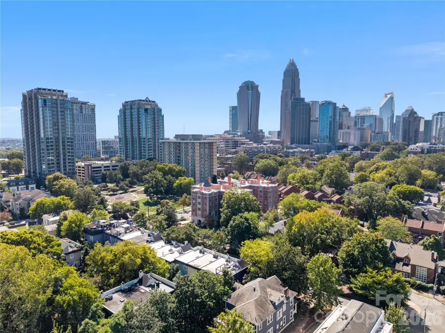 322 W 10th Street, Charlotte, NC 28202 - #2