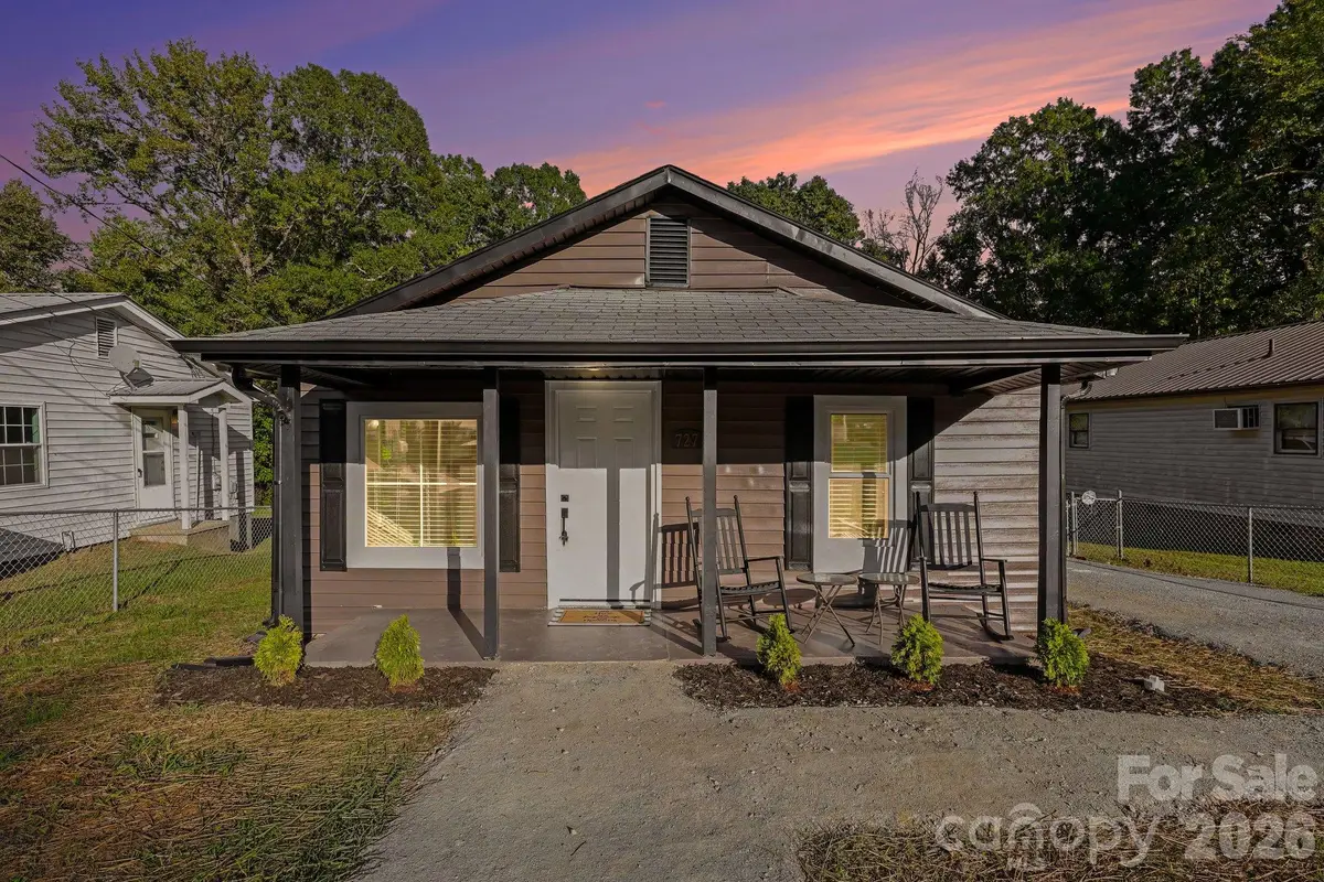 727 Trotter Street, Thomasville, NC 27360 - #1