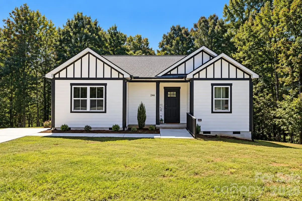 1346 39th Street Circle Sw, Hickory, NC 28602 - #1