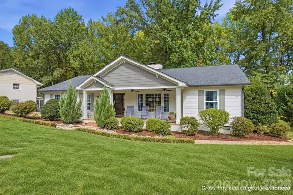 4315 Emory Lane, Charlotte, NC 28211