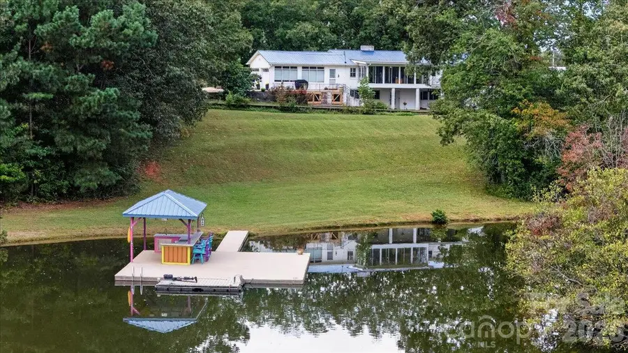 2086 Old Mountain Road, Statesville, NC 28625 - #2