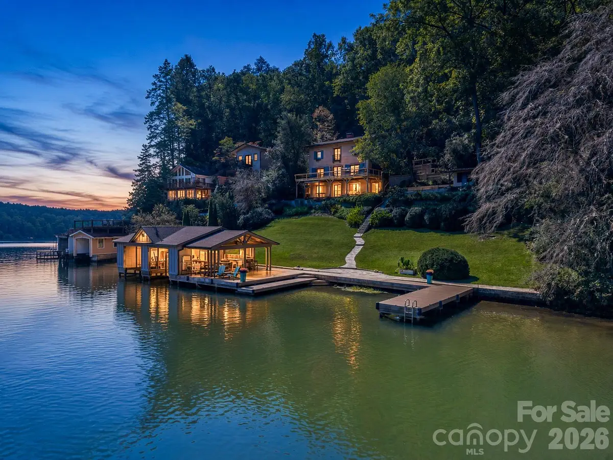 325 Tryon Bay Circle, Lake Lure, NC 28746 - #1