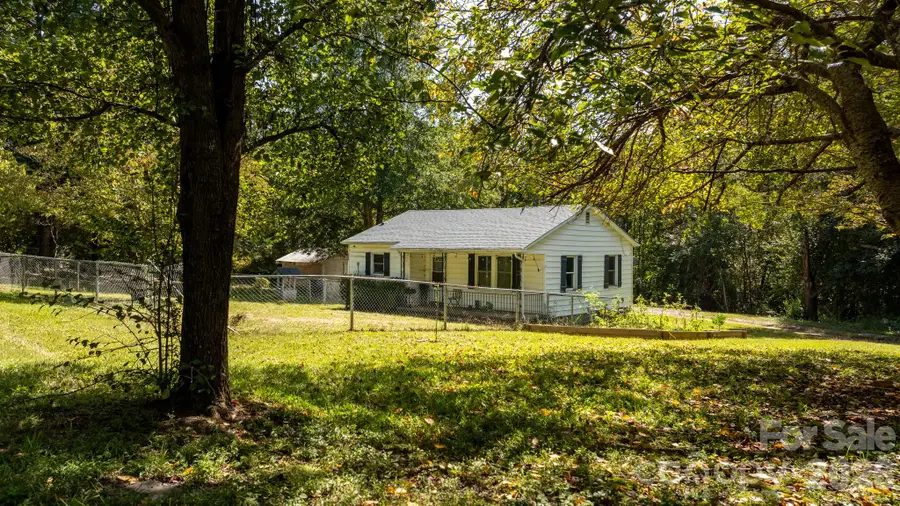 6048 Sugar Loaf Road, Connelly Springs, NC 28612 - #2