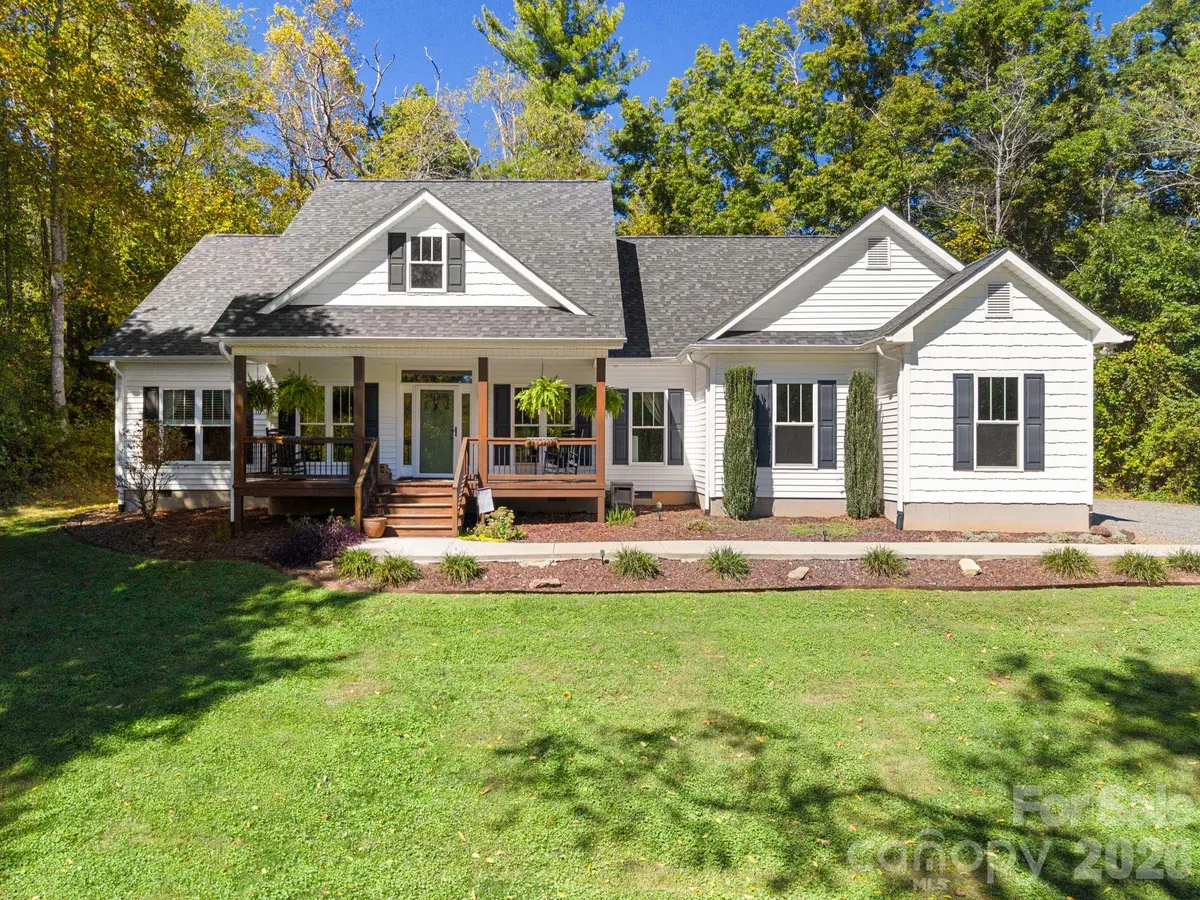31 Willow Farm Road, Fairview, NC 28730 - #1