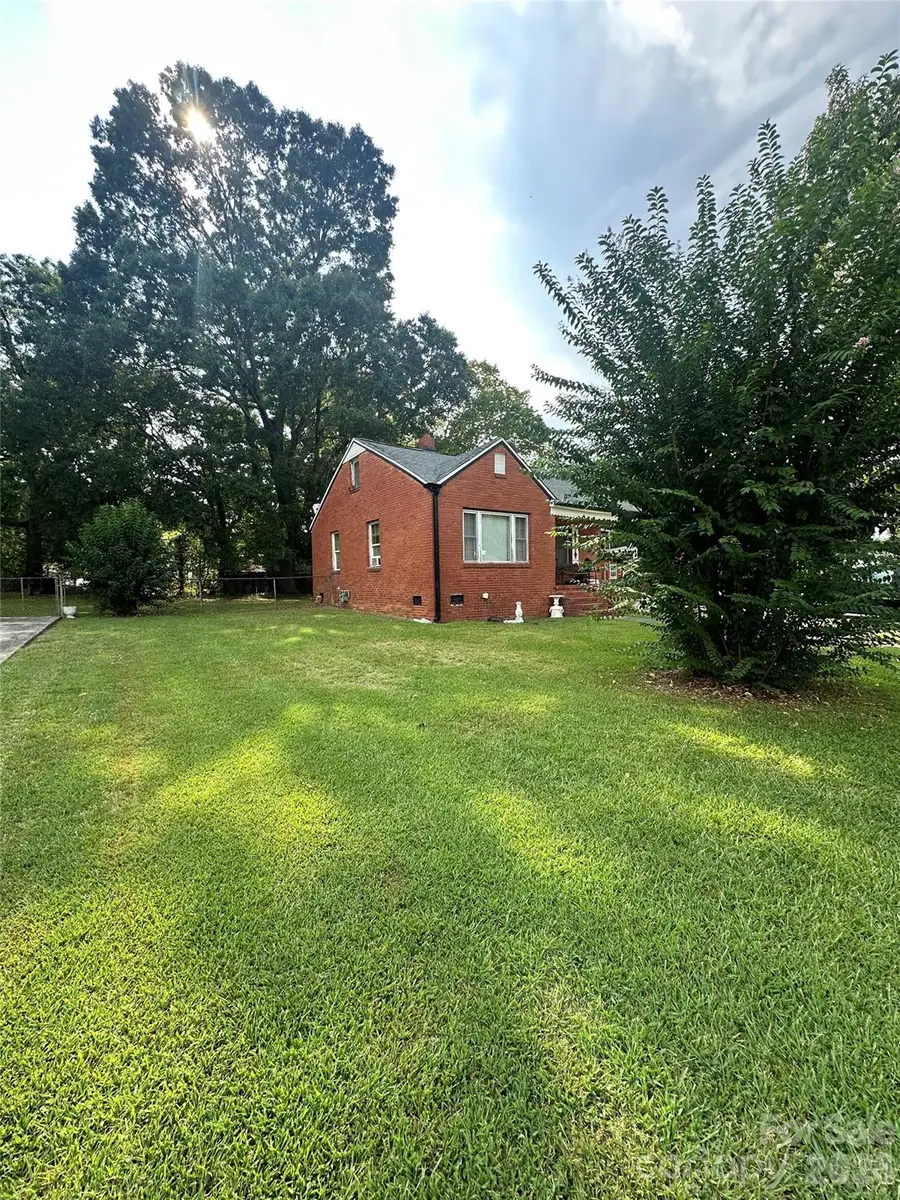 537 Bowman Road, Charlotte, NC 28217 - #2