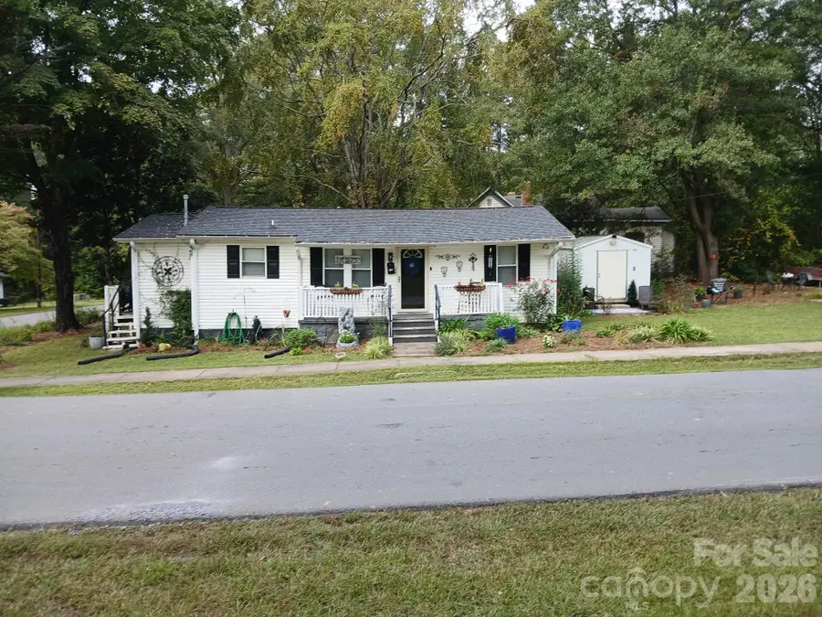 115 S Davis Street, Dallas, NC 28034 - #3