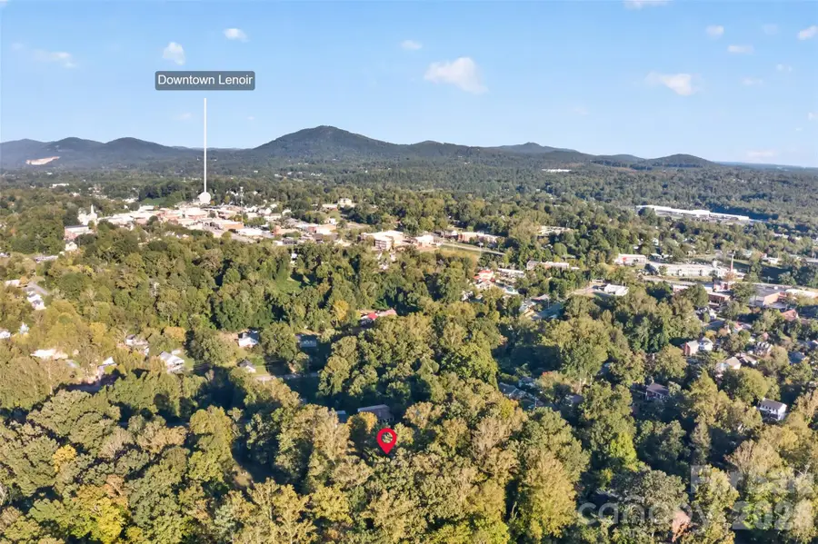 321 Beall Street Nw, Lenoir, NC 28645 - #3