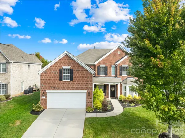 8513 Fairgreen Avenue #81, Waxhaw, NC 28173