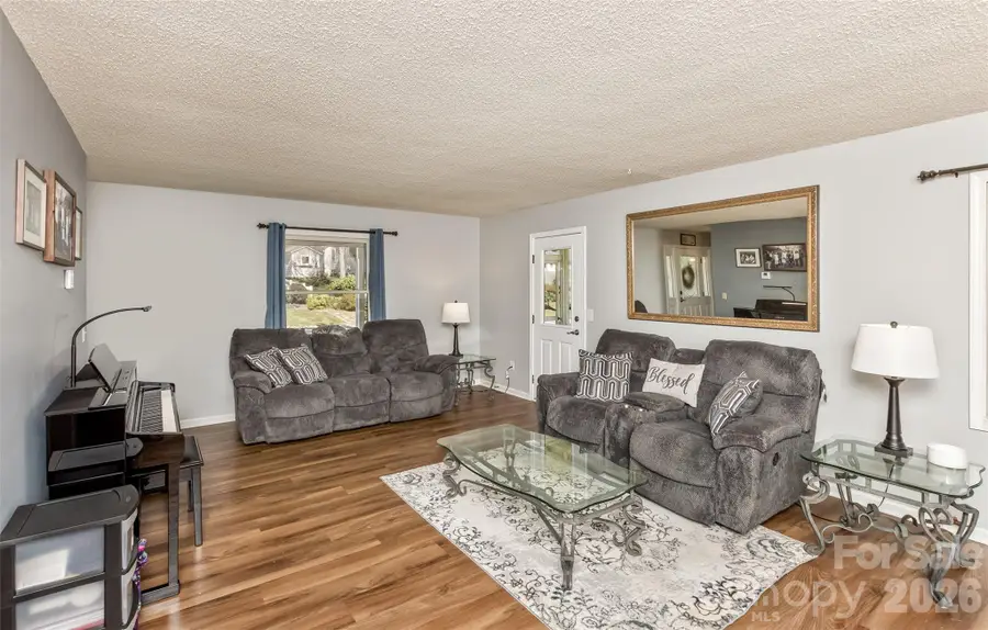 2911 Middleton Place #32, Hendersonville, NC 28791 - #2