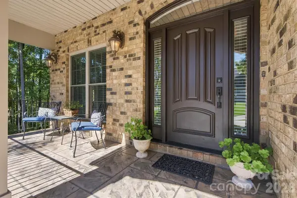 7365 Thornblade Court, Denver, NC 28037