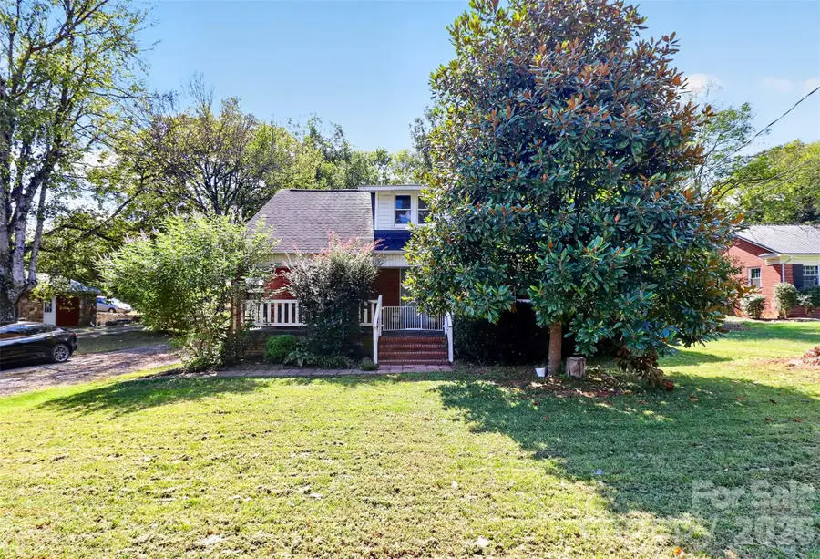 8512 E Franklin Street, Mount Pleasant, NC 28124 - #2