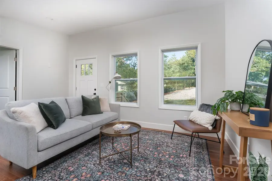 22 Crestfield Avenue, Asheville, NC 28804 - #2
