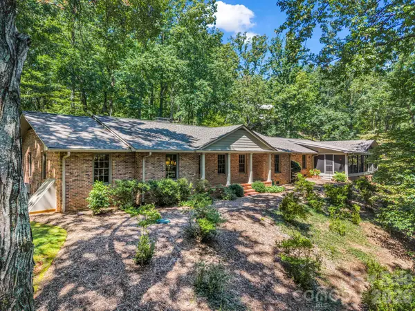 280 Overlook Circle, Tryon, NC 28782